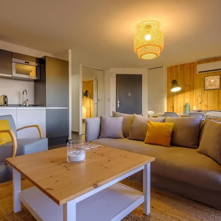 Les Du Ferret Apartment