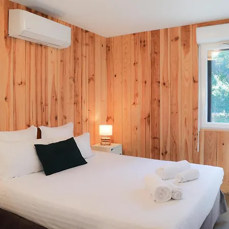 Les Du Ferret Apartment